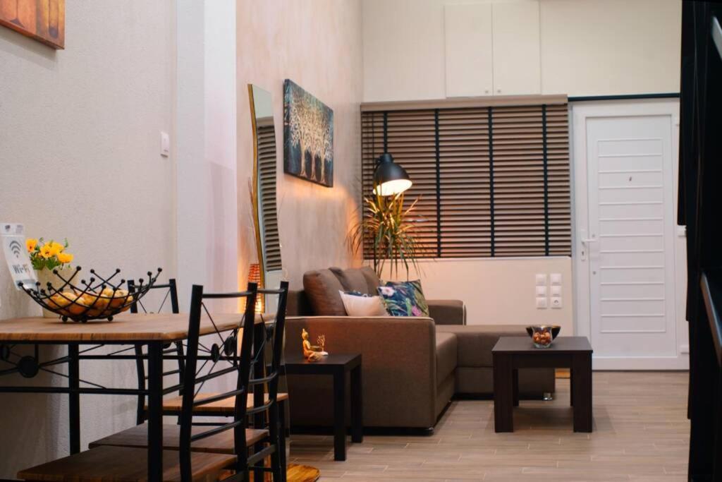Appartement Στούντιο Στο Κέντρο Της Πόλης. à Vólos Extérieur photo